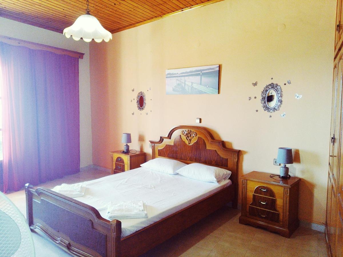 Traditional Panoramic Sea View House Lakones Ngoại thất bức ảnh