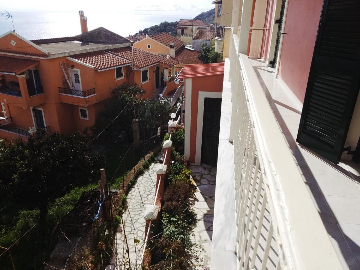 Traditional Panoramic Sea View House Lakones Ngoại thất bức ảnh