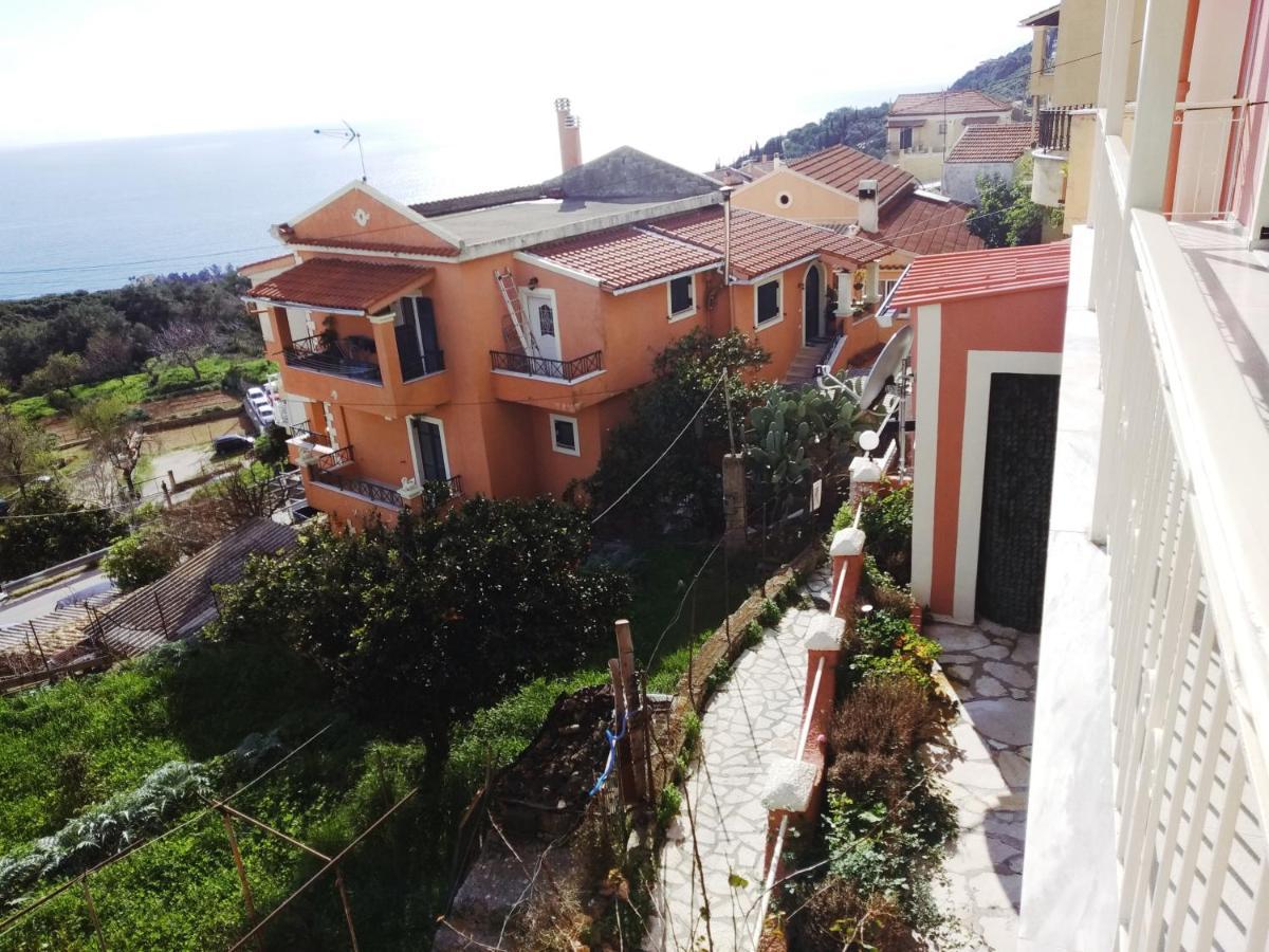 Traditional Panoramic Sea View House Lakones Ngoại thất bức ảnh